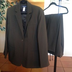 Jones New York Woman's Business Suit